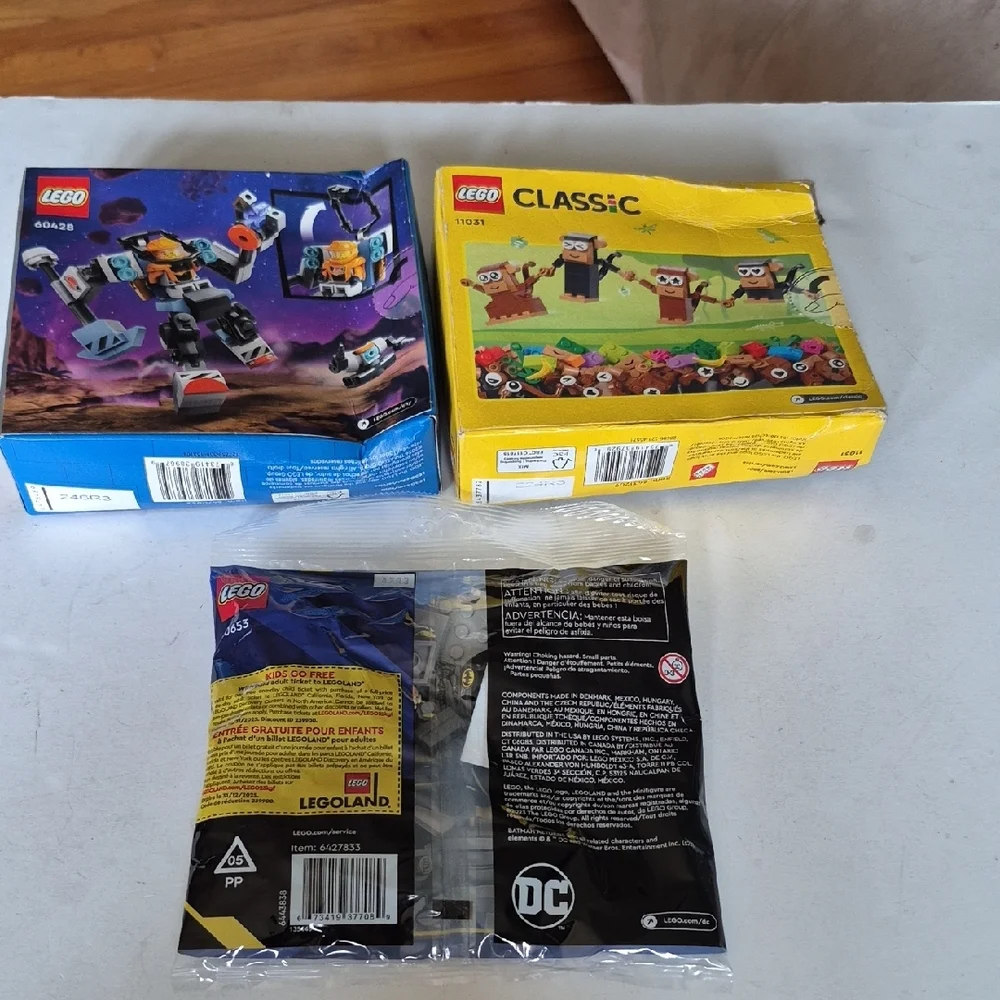 Lego 60428 Space Construction, 11031 Monkey Fun With Batman 30653.New